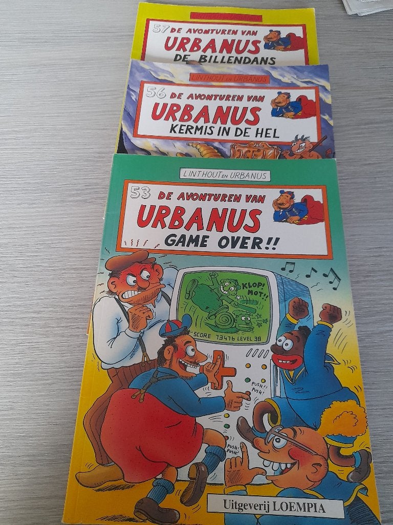 strips Urbanus, Meerdere stripboeken, Ophalen, Gelezen, Linthout en Urbanus