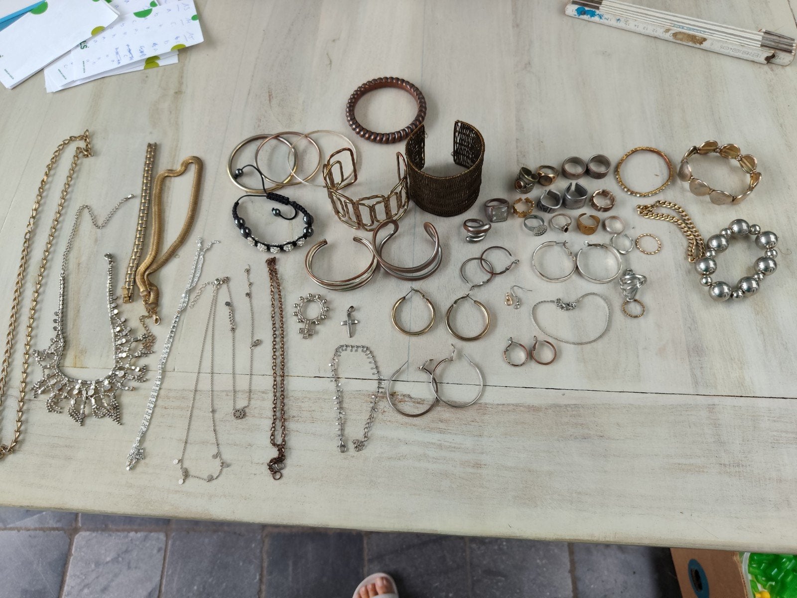 partij sieraden: armbanden, kettingen, oorbellen , ringen, Handtassen en Accessoires, Overige Accessoires, Ophalen of Verzenden