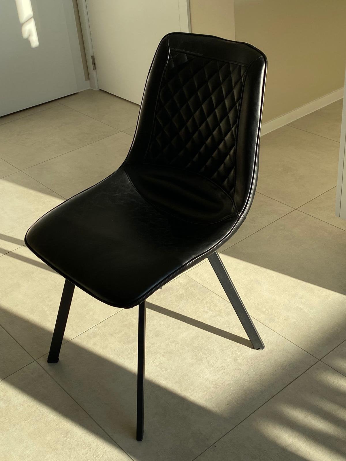 Zwarte stoelen, Maison & Meubles, Chaises, Comme neuf, Enlèvement, Cinq, Six Chaises ou plus, Noir