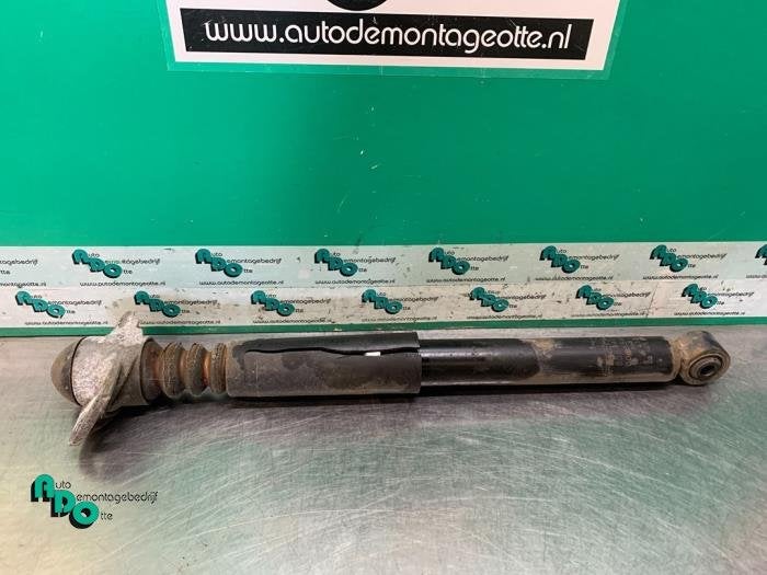 Amortisseur arrière droit d'un Volkswagen Golf (Golf 04-), Volkswagen, -, 3 mois de garantie, Utilisé