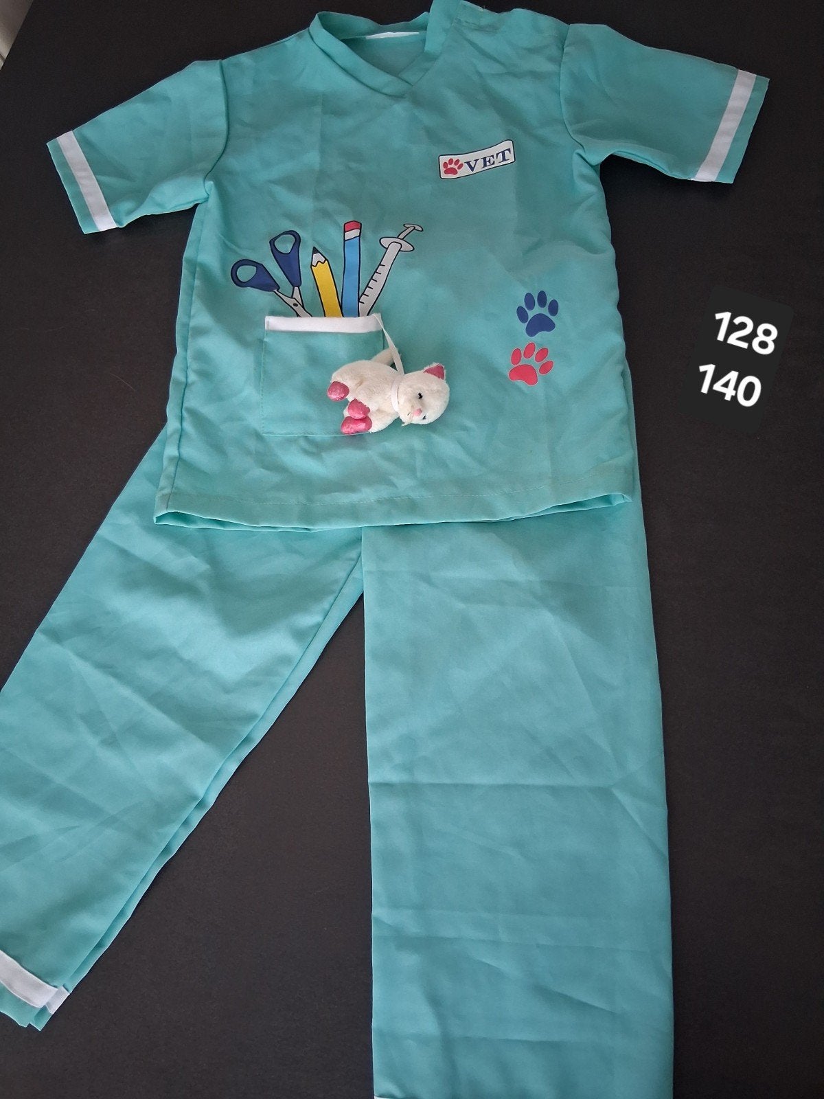 Costume vétérinaire taille 128 140, Enlèvement ou Envoi