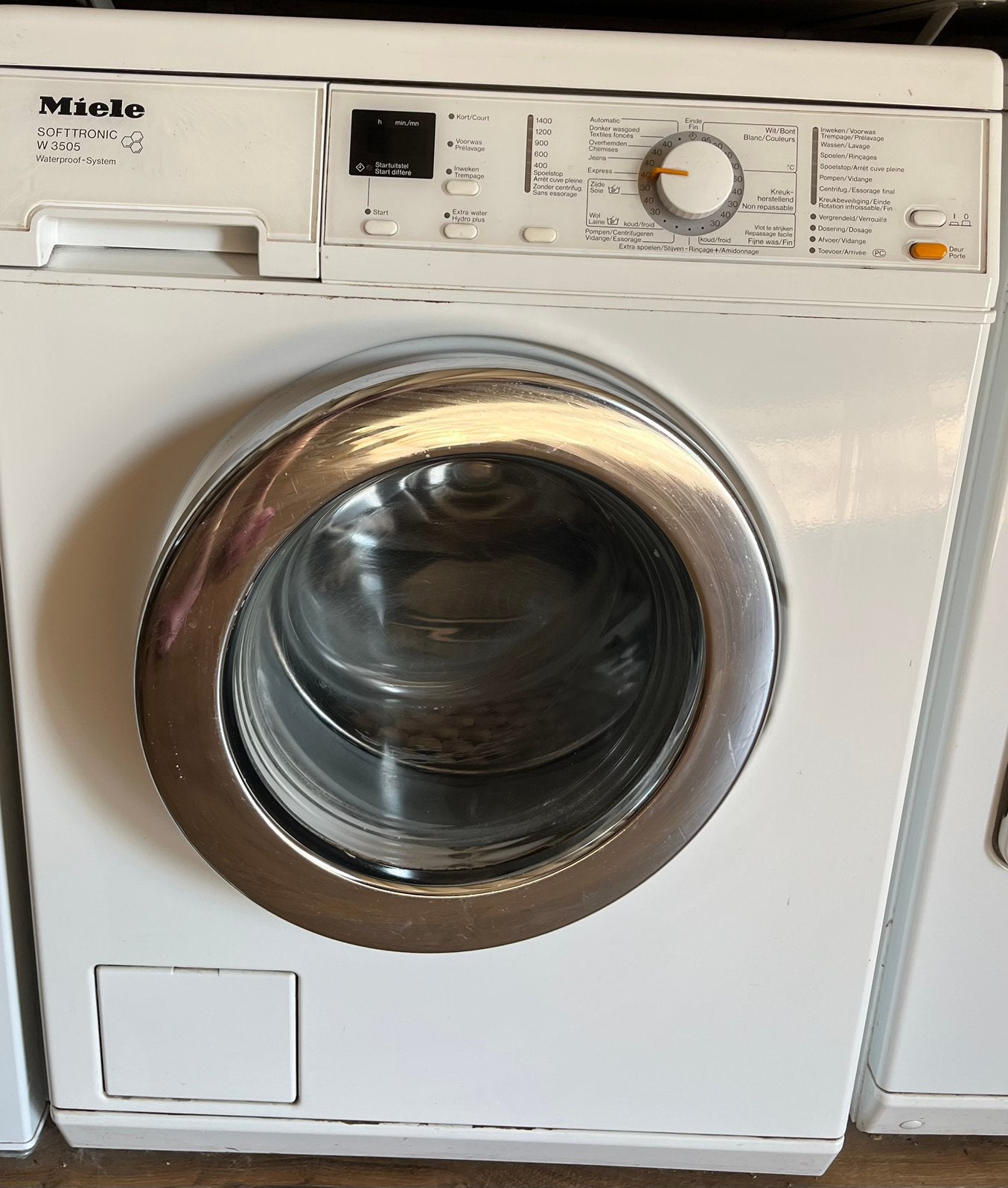 Miele wasmachine en droger., Elektronische apparatuur, Wasmachines, Ophalen, Gebruikt, 1200 tot 1600 toeren, Voorlader