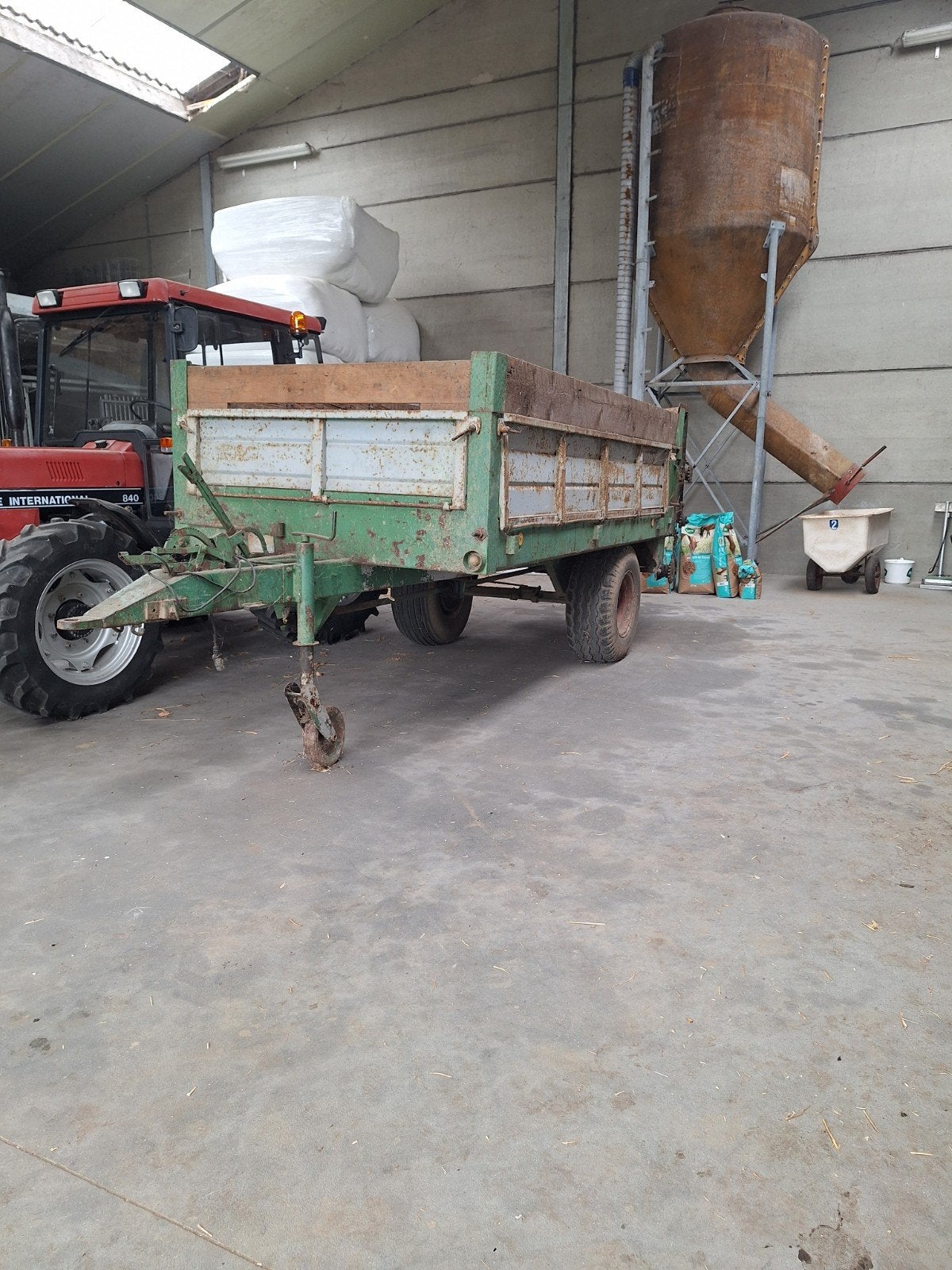 ova mestkar, Ophalen