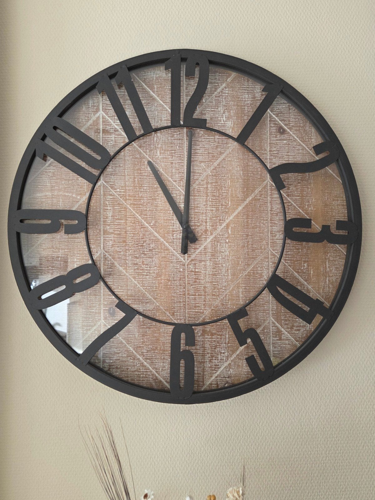 analoge wandklok, hout, metaal, diameter 60 cm, Ophalen, Wandklok, Analoog, Zo goed als nieuw