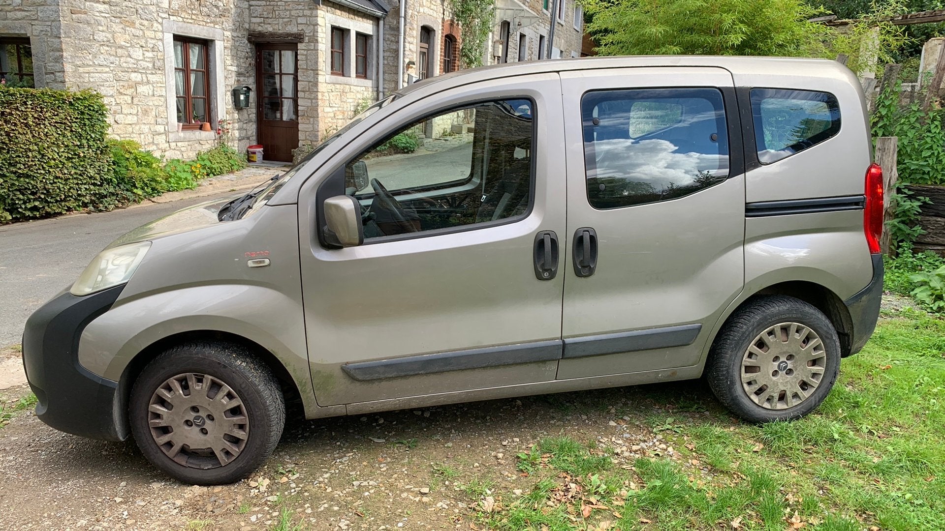 Citroën NEMO 2008 1.4 diesel 68cv, euro 4, 5 portes., 50 kW, Beige, 5 deurs, Particulier