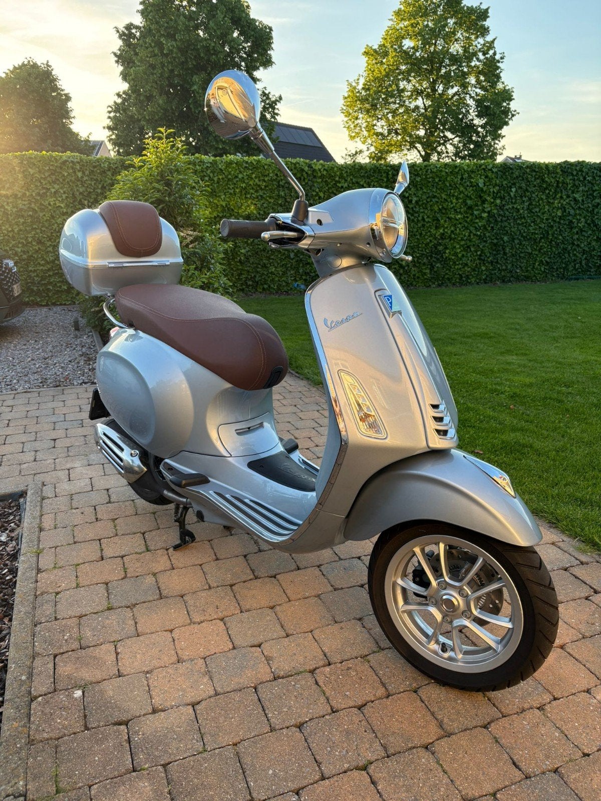 Vespa primavera, Ophalen, Benzine, Vespa