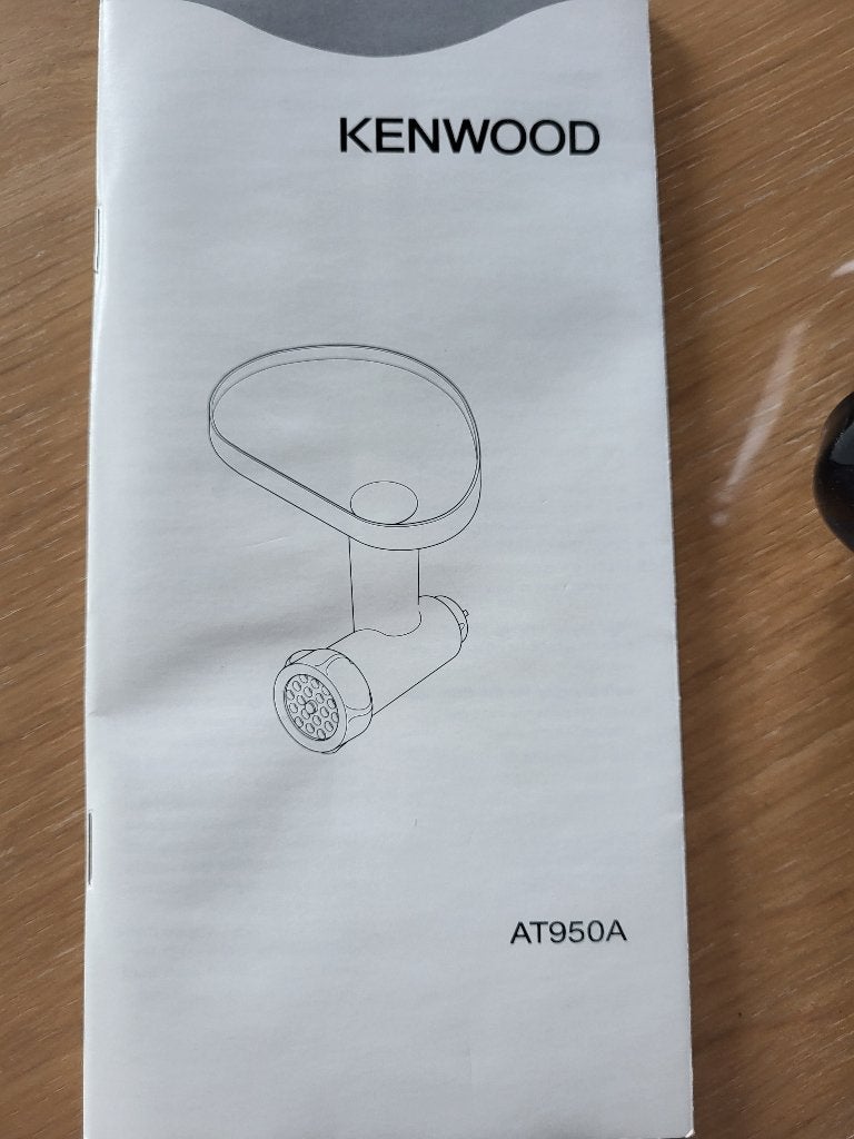 Kenwood vleesmolen AT950A, 1 tot 2 liter, Ophalen of Verzenden, Zo goed als nieuw, 1 snelheid