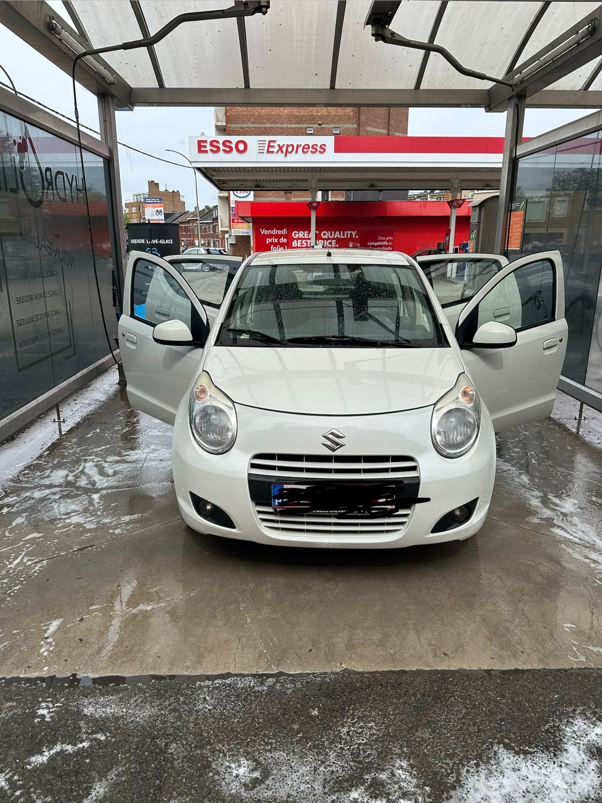 1.0 climatiseurs contrôle technique OK, Autos, Suzuki, Particulier, Alto, Essence, Euro 5, 5 portes, Enlèvement