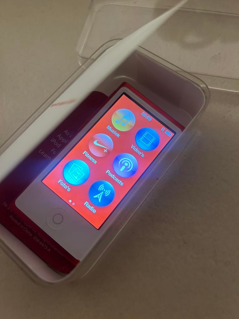 iPod Nano - Product RED - 7e generatie, Ophalen of Verzenden, Zo goed als nieuw, Nano