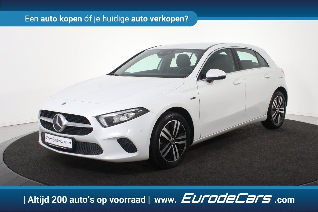 Mercedes A250e Progressive *1ste Eigenaar*Leer*Camera*, Auto's, Mercedes-Benz, 32 g/km, 4 cilinders, Wit, Leder