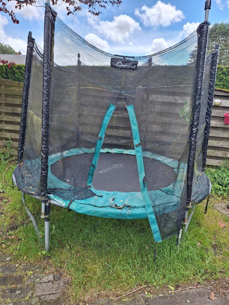 Gratis trampoline, Kinderen en Baby's, Speelgoed | Buiten | Trampolines, Ophalen, Gebruikt