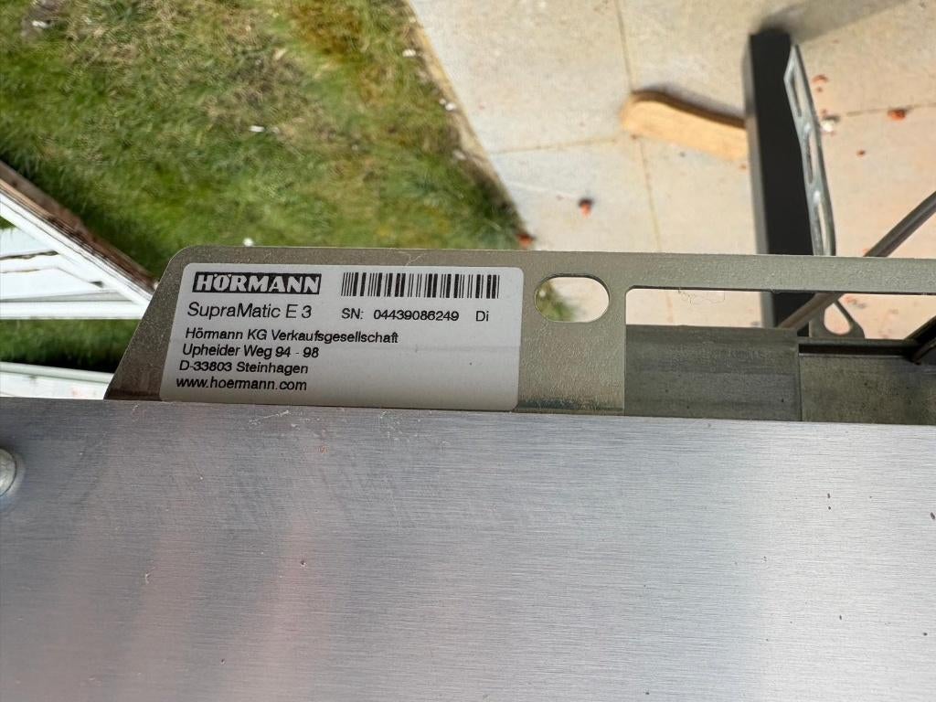 Elektrische Garagepoort opener Hormann, Doe-het-zelf en Bouw, Ophalen, 215 cm of meer, Garagedeur, Zo goed als nieuw