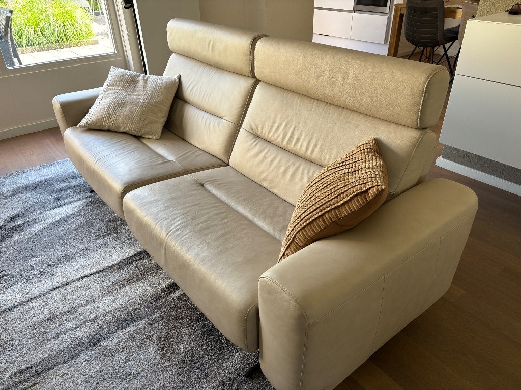 Stressless Stella 2,5-zits zetel Paloma leer + hocker, Ophalen, Tweepersoons, Zo goed als nieuw, Rechte bank
