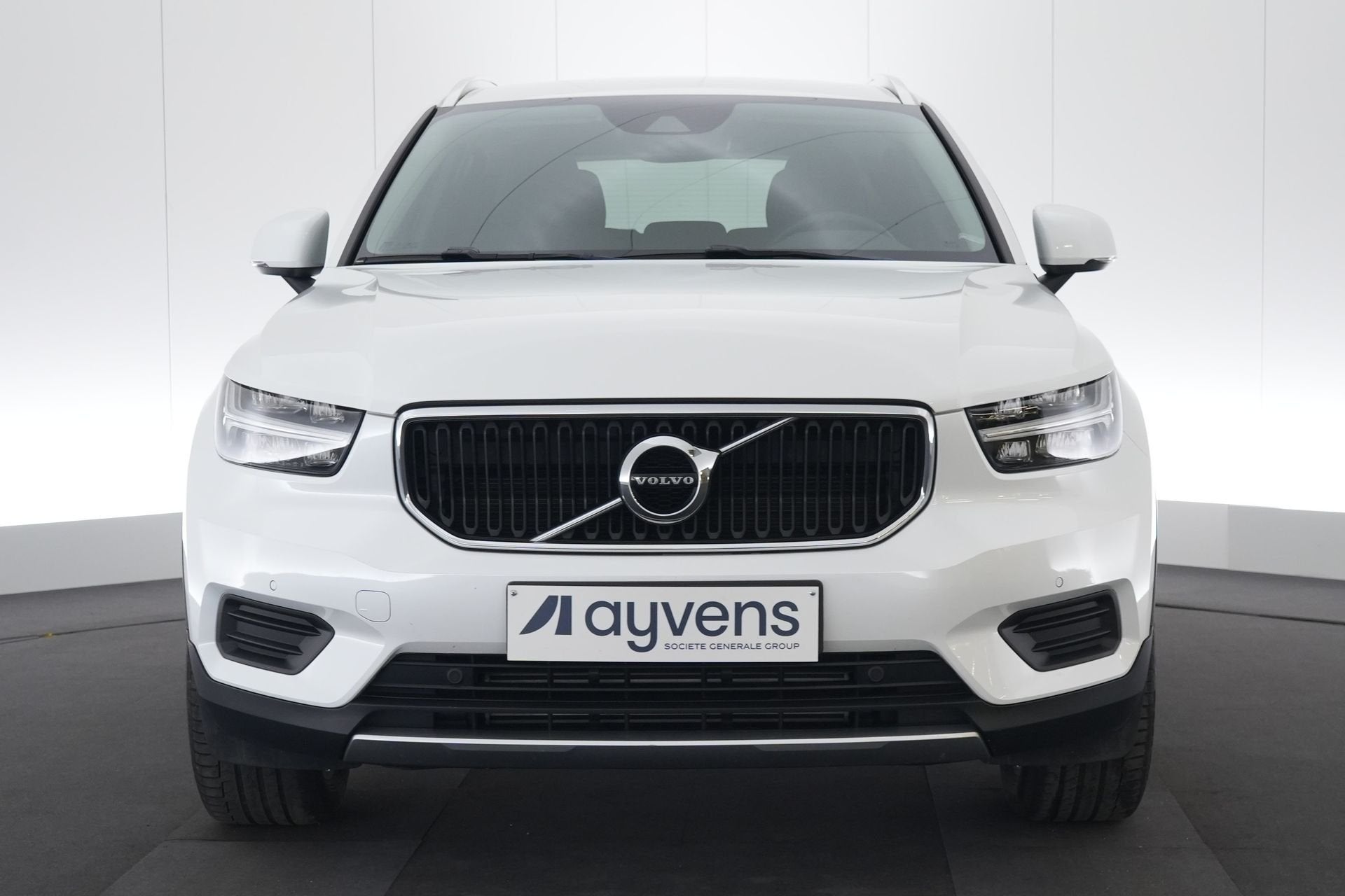 (2CNG695) VOLVO XC40, Autos, Achat, Ordinateur de bord, Euro 6, Entreprise