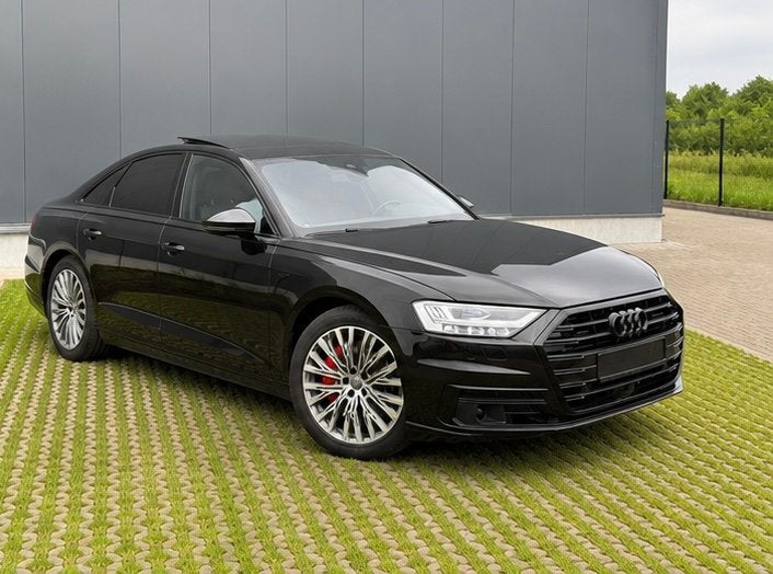 Audi A8 55TFSi  S Line Hybride 2018 - 135.000km, Auto's, Audi, Alcantara, Android Auto, Vierwielaandrijving, A8