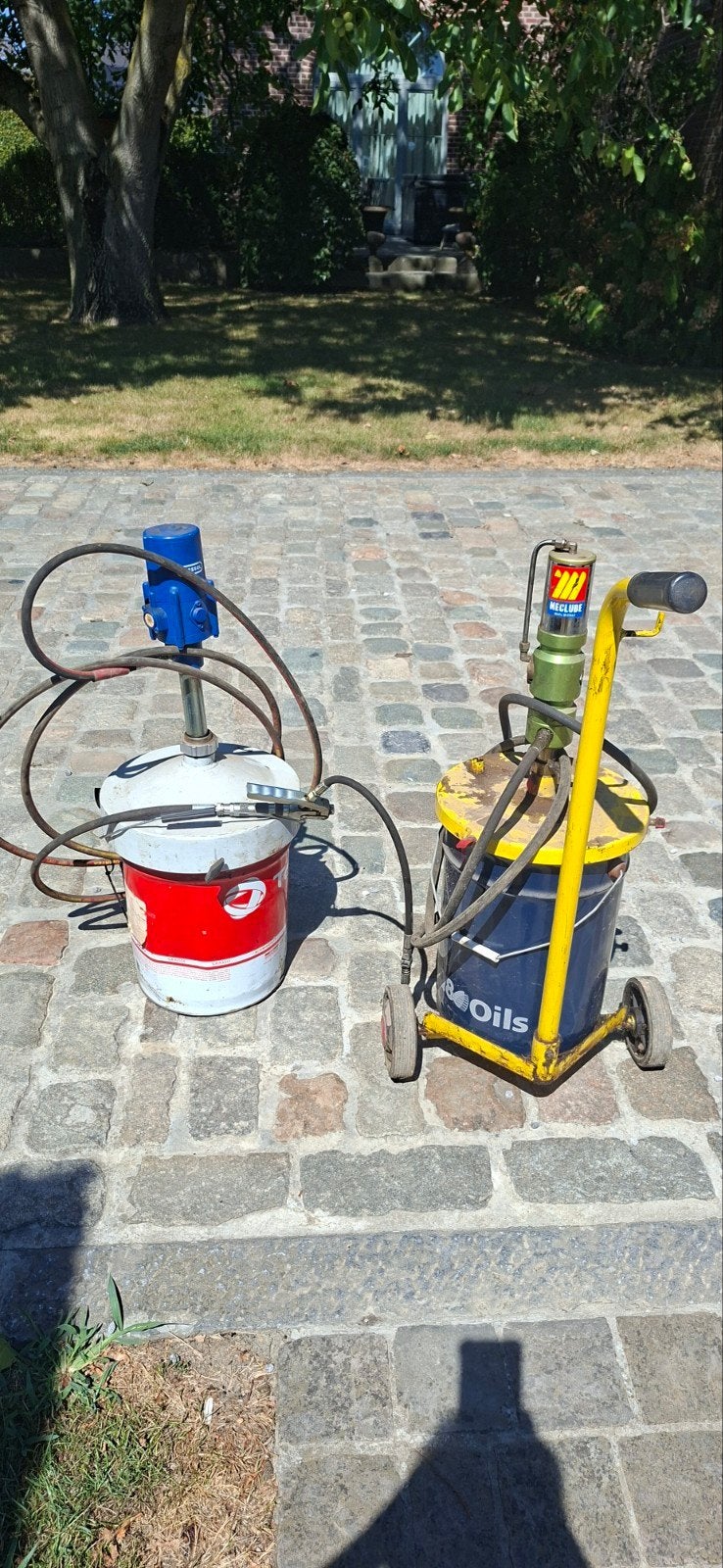 smeer-/ vetpompinstallatie, Ophalen