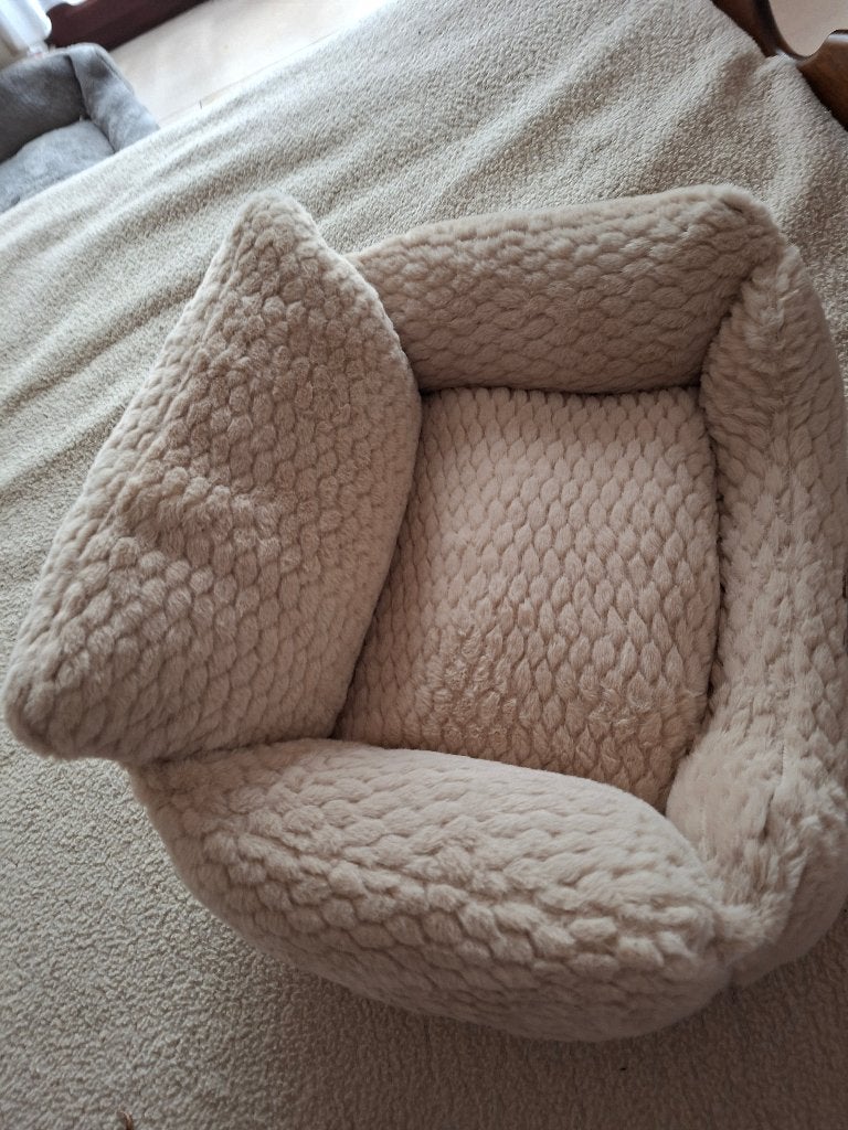 Corbeille pour chien, Enlèvement, Neuf, Peluche