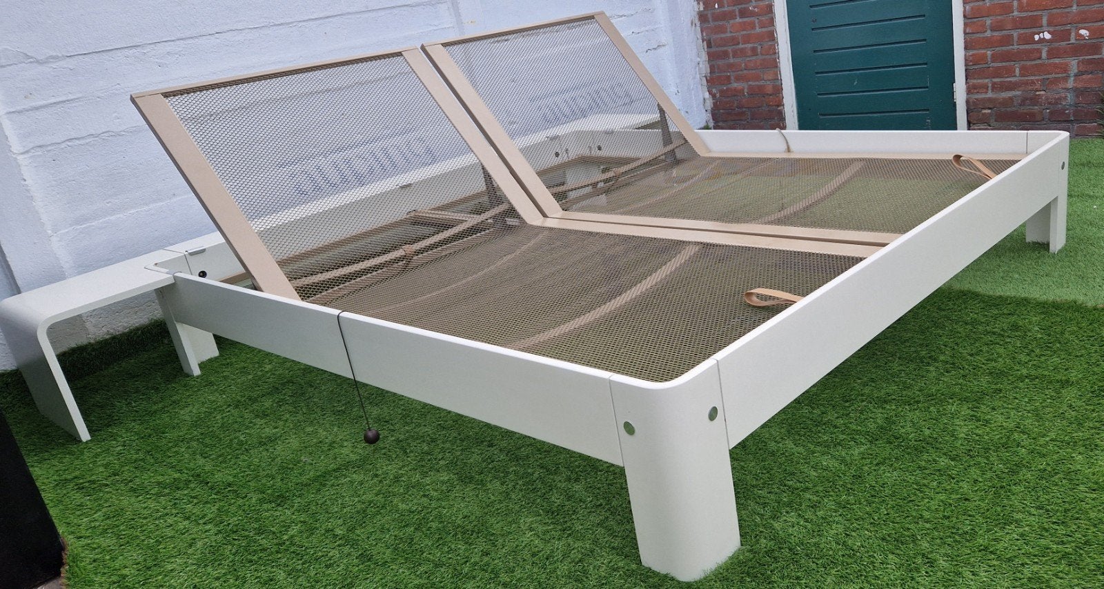 Auping Auronde Bed 180x200cm met Achterelement en Tafeltjes, Enlèvement ou Envoi, Auping