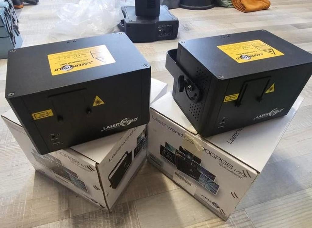 2 Laserworld cs1000rgb mk2, Enlèvement ou Envoi