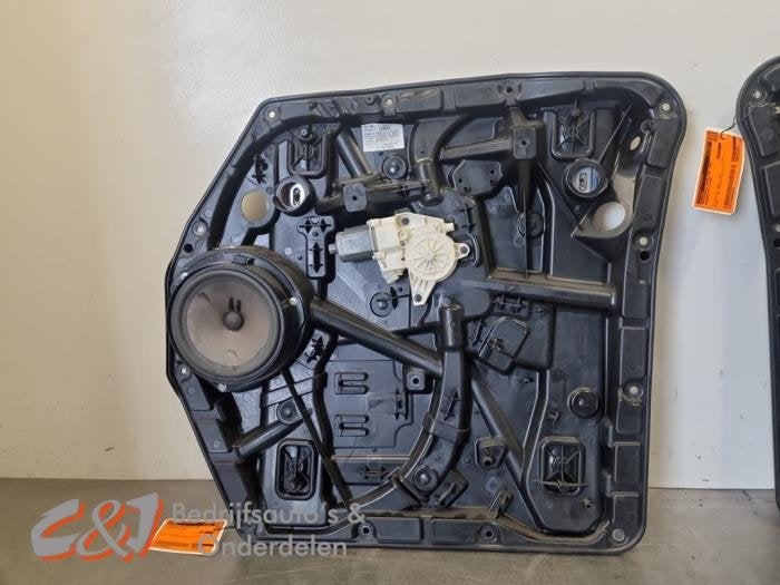 Mécanique vitre 2portes avant droite d'un Mercedes Vito, 3 mois de garantie, Utilisé, -, -