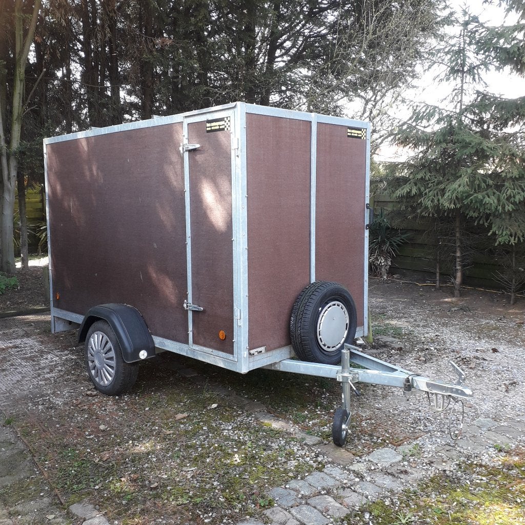 gesloten aanhangwagen, Enlèvement