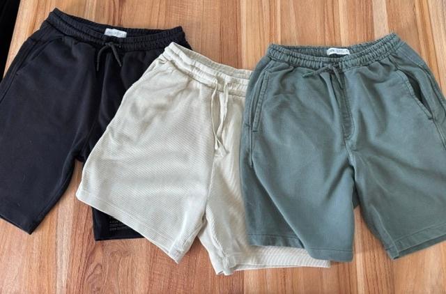3 shorts maat 164 van ZARA, Kinderen en Baby's, Kinderkleding | Maat 164, Broek, Gebruikt, Ophalen of Verzenden, Zara