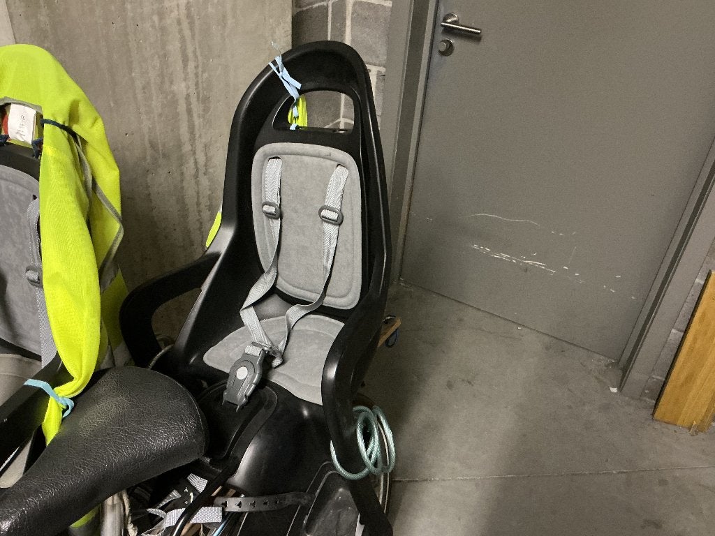 Porte bébé sur vélo, Vélos & Vélomoteurs, 0 à 18 kg, Repose-pieds, Comme neuf, Enlèvement