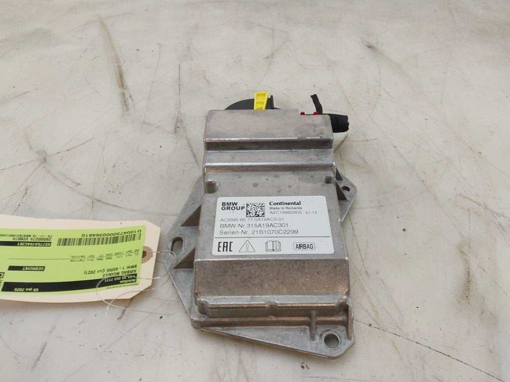 BOITIER AIRBAG BMW 1 serie (F40) (01-2019/-), Utilisé, BMW, Petuelring 130
80809  München, DE, Bayerische Motoren Werke AG