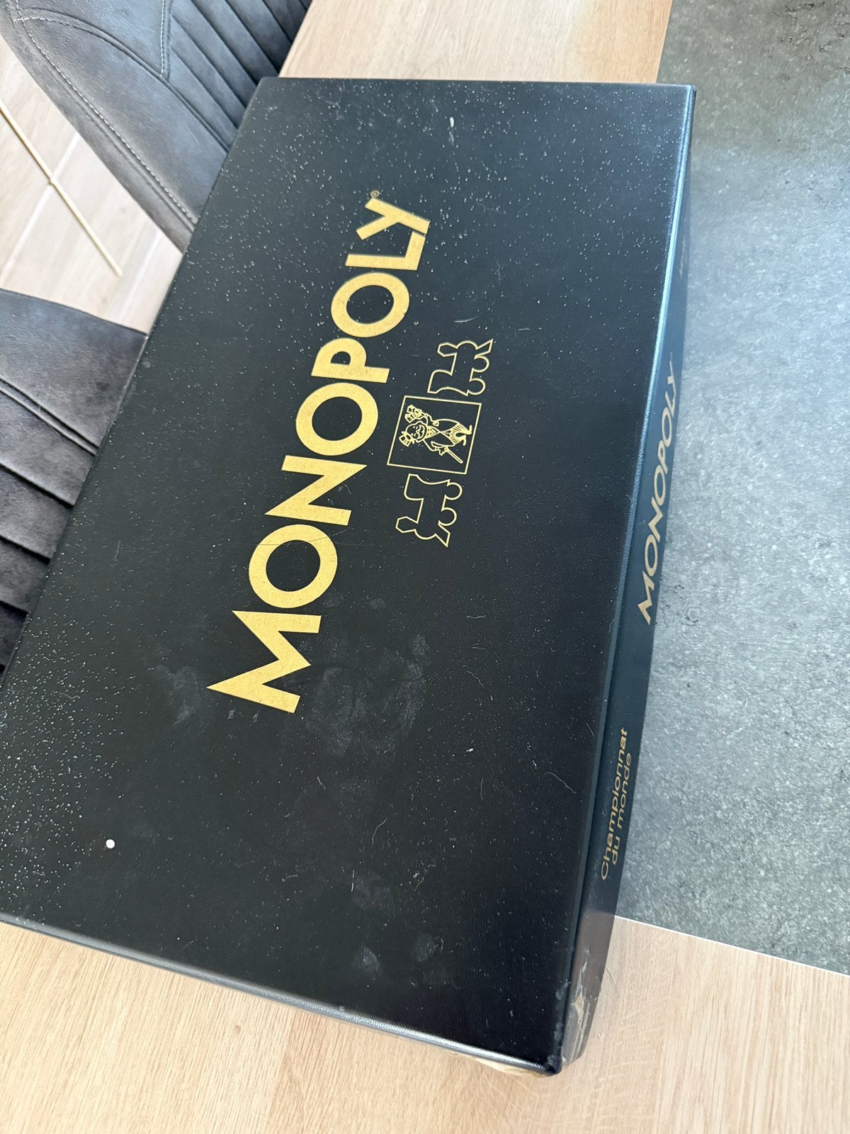 Monopoly champion du monde 1977, Enlèvement