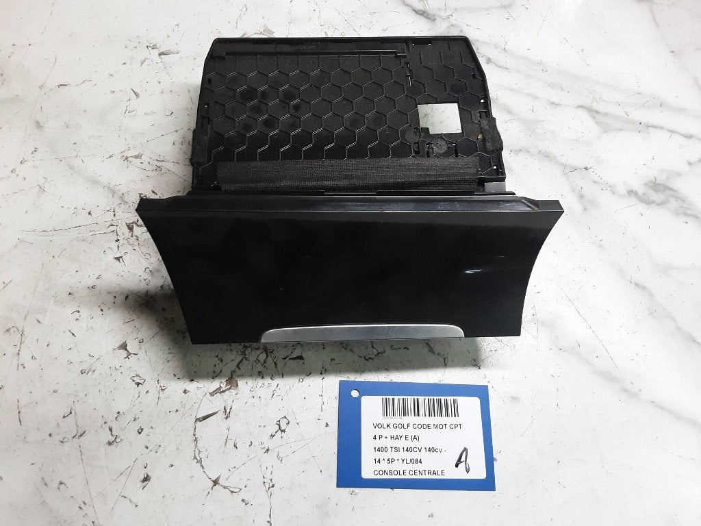 CONSOLE CENTRALE Volkswagen Golf VII (AUA) (5G1863391), Volkswagen, Mevr. I. Hauben, Utilisé, Rue de l'Espoir 34 34
4030  GRIVEGNÉE, BE
