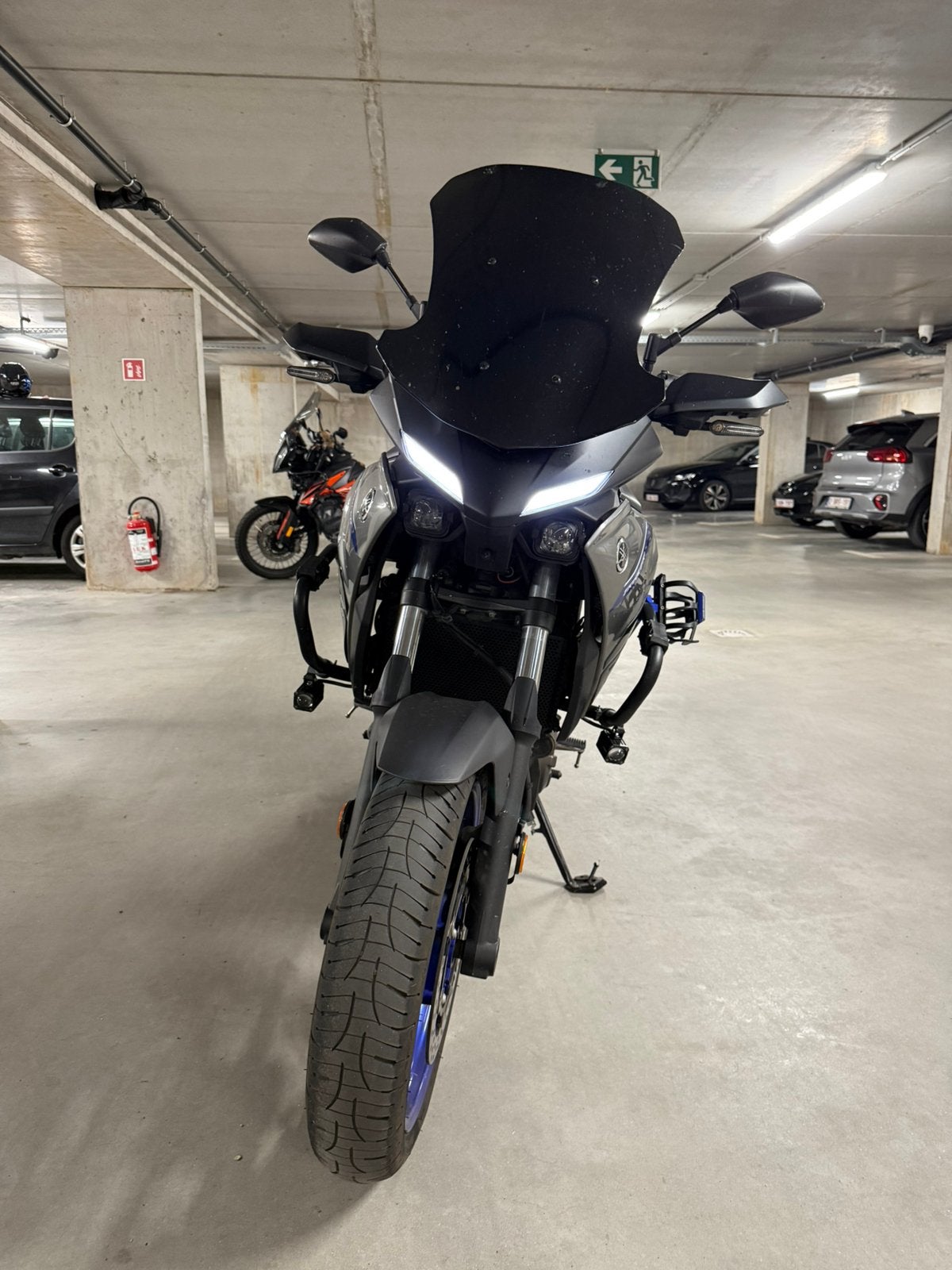 Tracer 7 2023, Motoren, 2 cilinders, Occasion, ABS, Meer dan 35 kW
