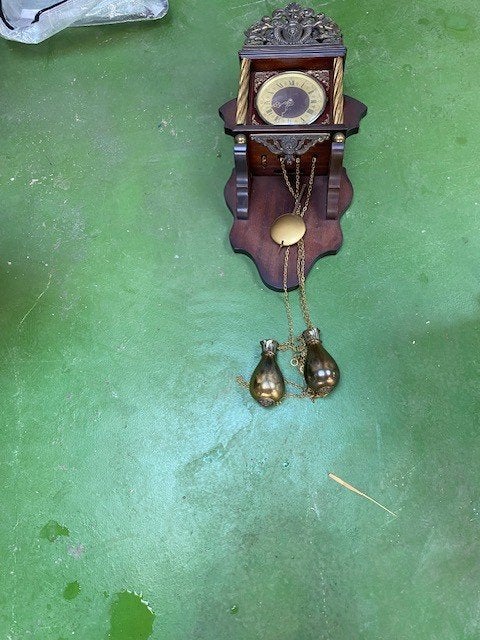 antiek klok, Ophalen