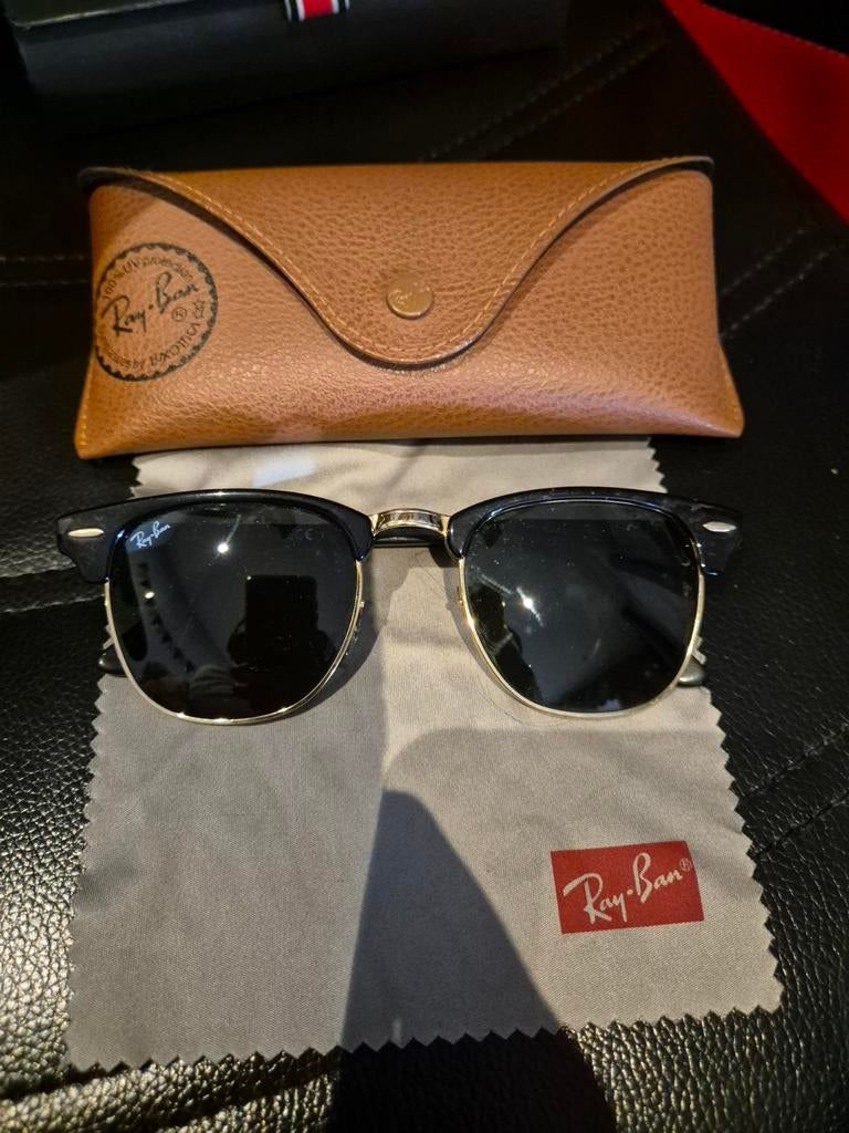 Lunette de soleil Ray-Ban, Enlèvement, Ray-Ban