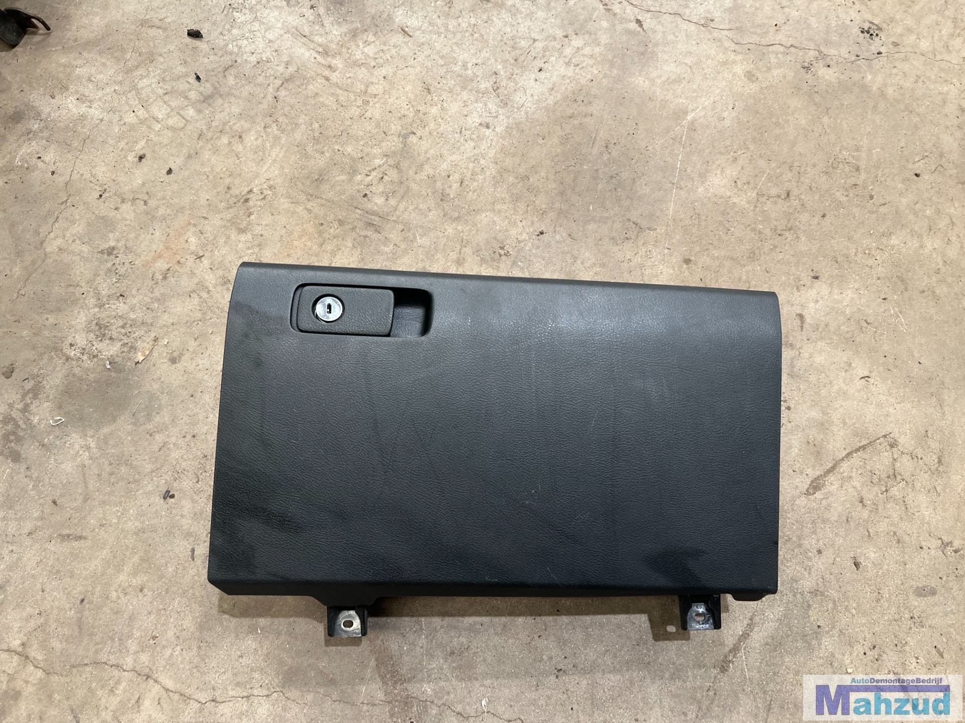 Tableau de bord HONDA FR-V 2004-2010, Info@honda.co.jp, Utilisé, Minami-Aoyama 2-chome 1-1
107-8556  Tokyo, Honda Motor Co., Ltd.