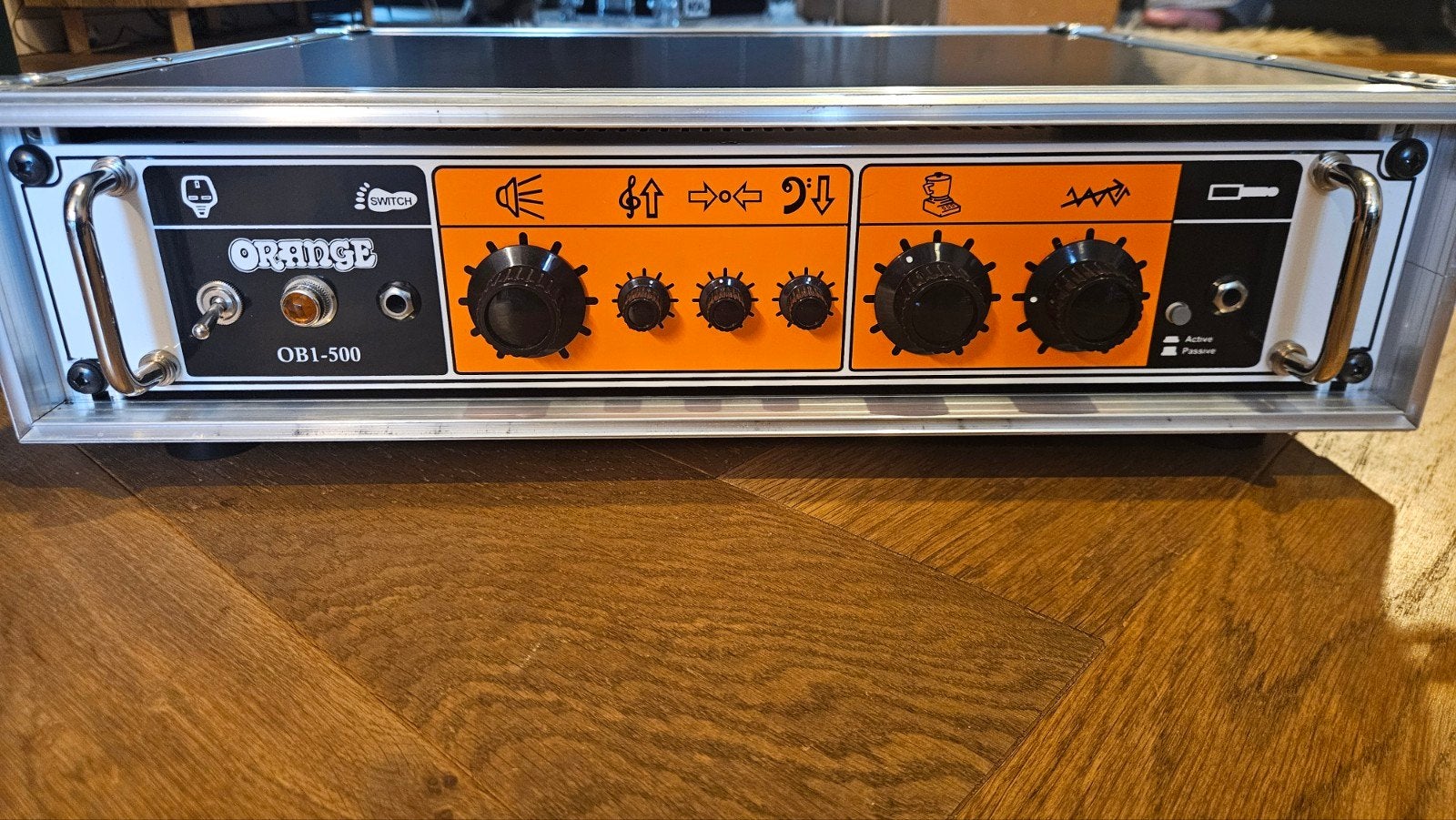Orange OB1-500 basversterker 500W, Muziek en Instrumenten, Versterkers | Bas en Gitaar, Zo goed als nieuw, Basgitaar, 100 watt of meer