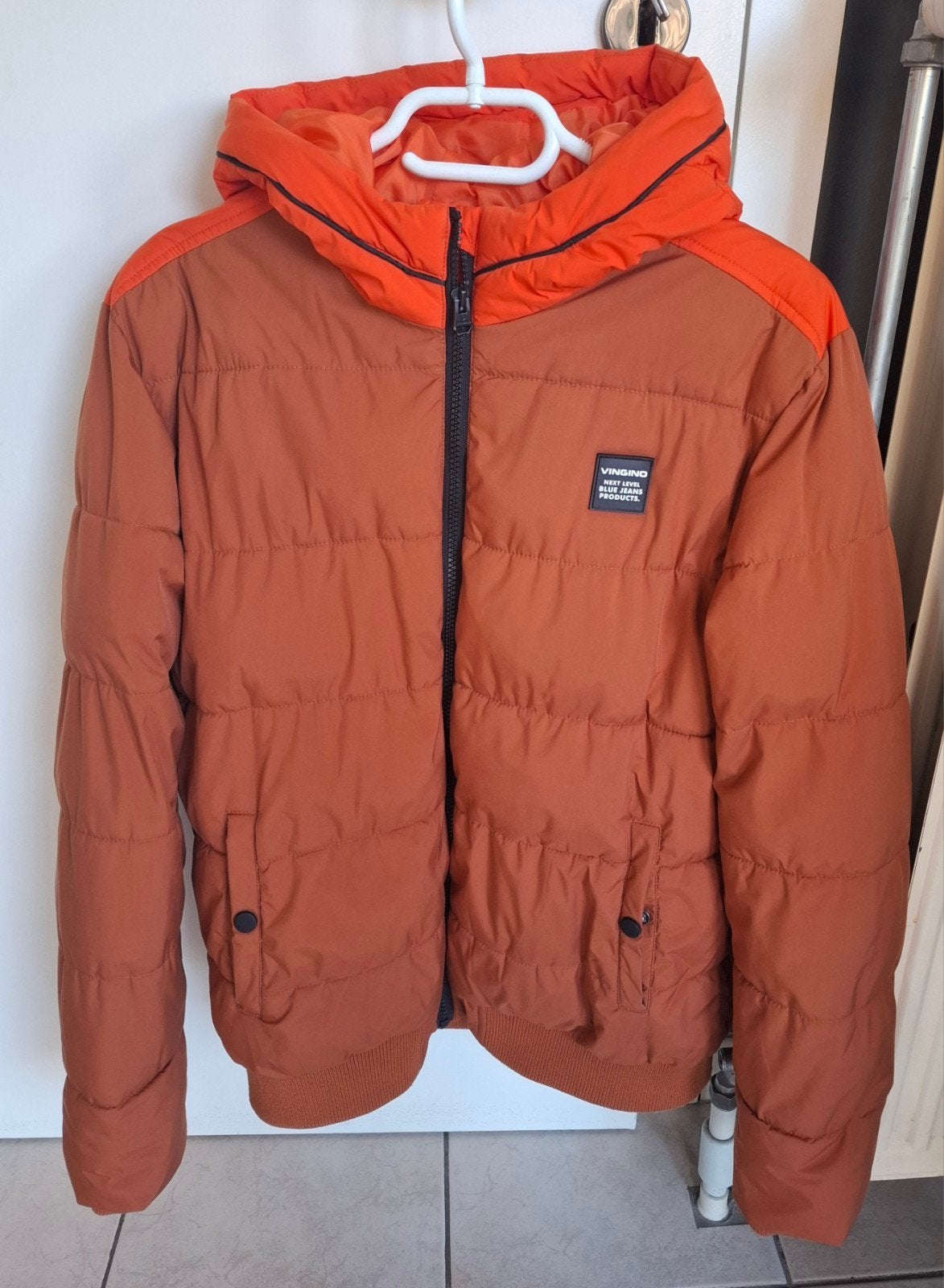 Oranje winterjas VINGINO maat 176 of 16 jaar, Ophalen of Verzenden, Zo goed als nieuw, Vingino, Jongen