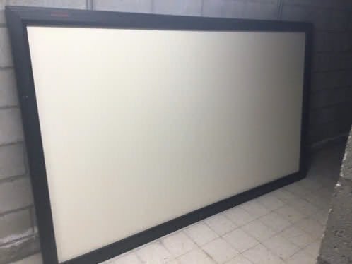 Kijk WK op groot scherm. Beamer+ 110” scherm, Ophalen, Gebruikt