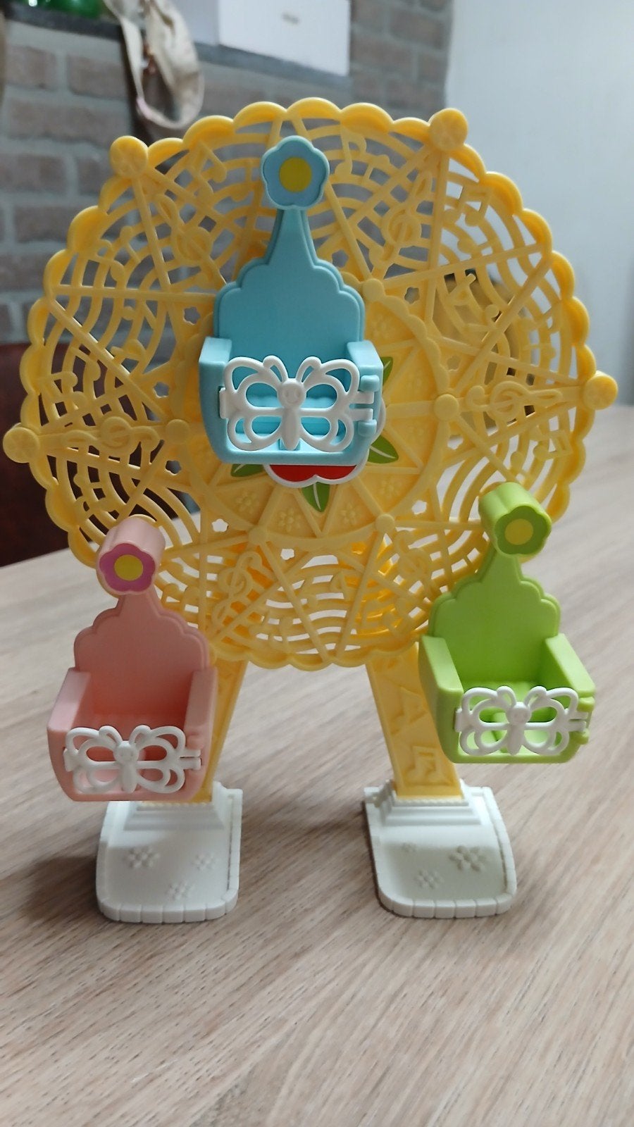 Sylvanian families Reuzenrad, Ophalen