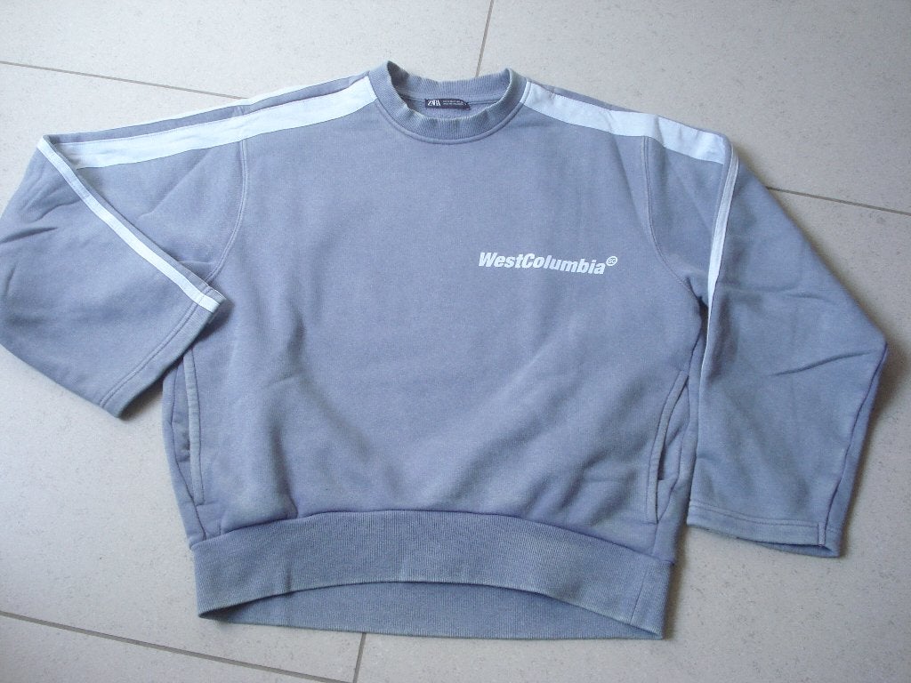 Zara sweater, dames/meisjes. mt S, valt ruim, Zara, Ophalen of Verzenden, Gedragen, Maat 36 (S)