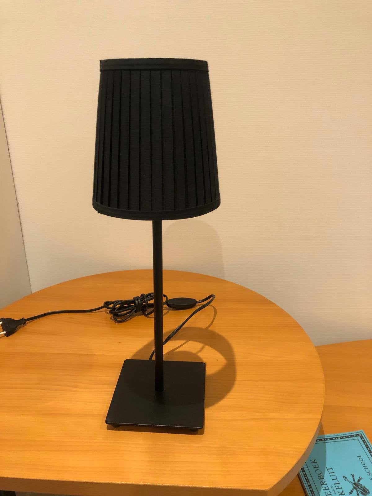 Zwarte bureaulamp/leeslamp van Ikea, Huis en Inrichting, Ophalen, Zo goed als nieuw
