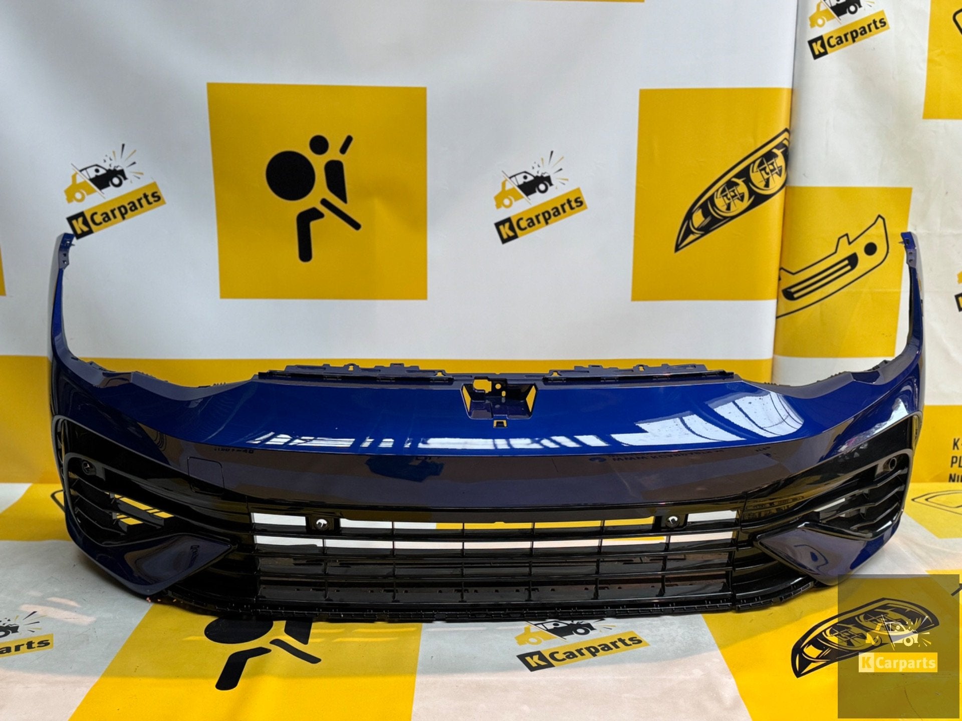 VW GOLF 8R R20 VOORBUMPER 6XPDC LD5K LAPIZ BLUE 5H0807221E, Info@fabrikant.eu, Bumper, Fabrikant BV, Gebruikt
