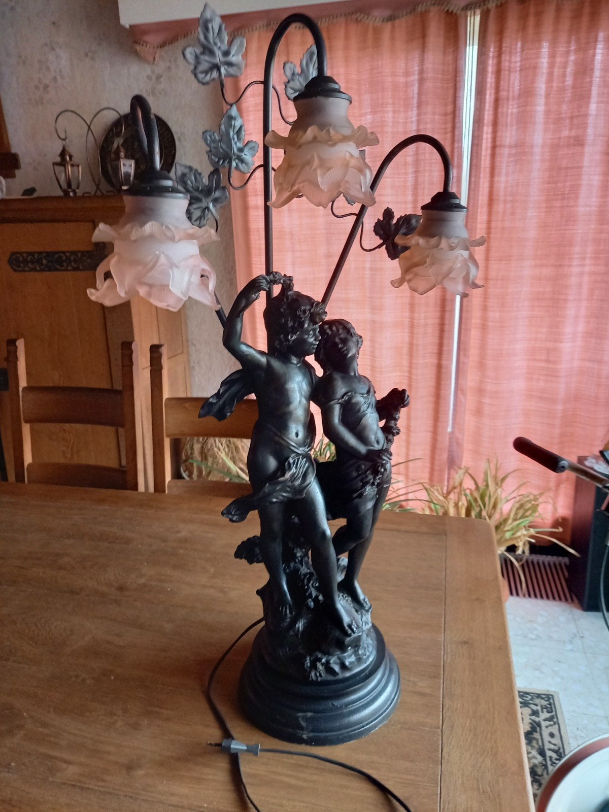 art nouveau lamp "getiteld young levers", Antiek en Kunst, Ophalen