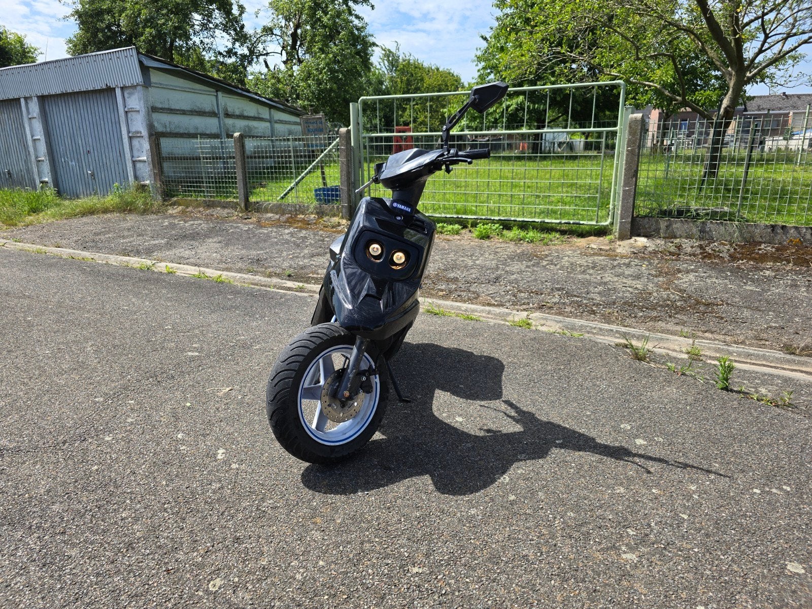 A vendre ou échange avec auto ou scooter 2t classe A, Enlèvement