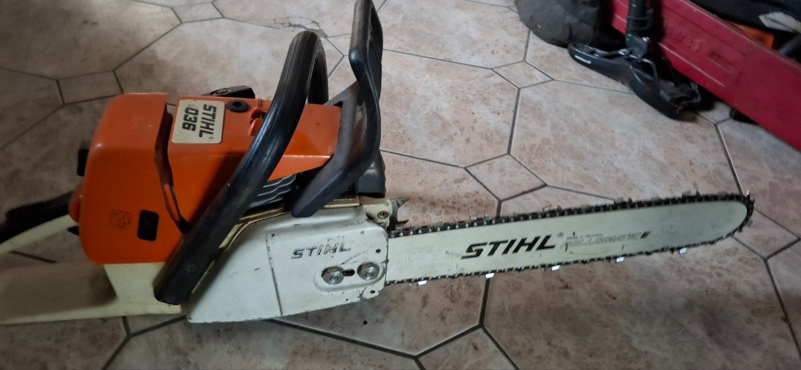 Stihl 036 kettingzaag (MS 360). Nieuwe handleiding met 3 kan, Ophalen