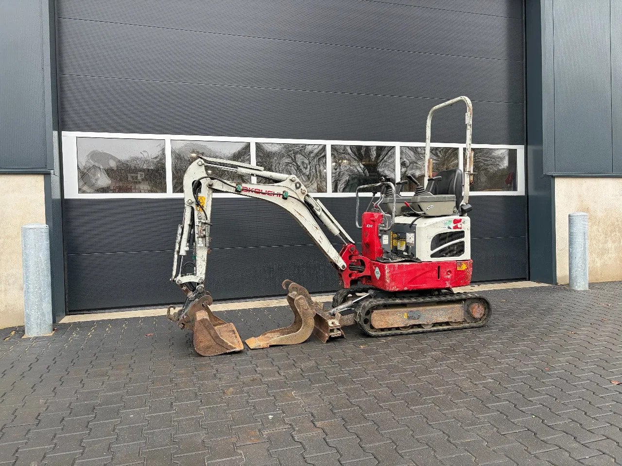 Takeuchi TB210R minigraver/graafmachine, Excavatrice