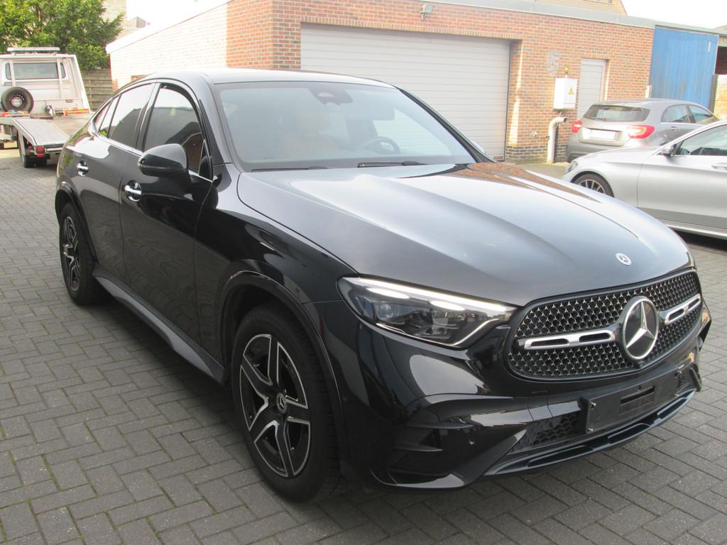 Mercedes-Benz GLC 200 COUPE PANO AMG LEDER (automatique), Cuir, Achat, Entreprise, Carnet d'entretien