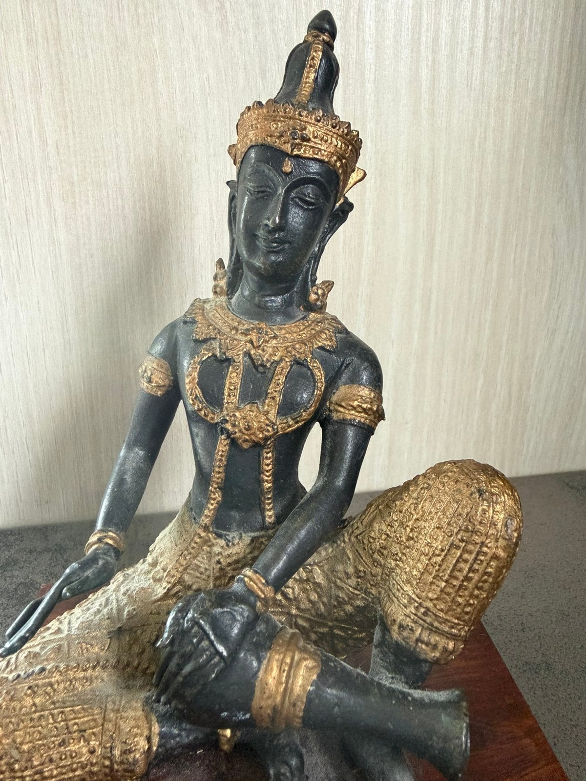 Thaise Teppanom-beeldje, Huis en Inrichting, Ophalen of Verzenden, Zo goed als nieuw, Gouden accenten