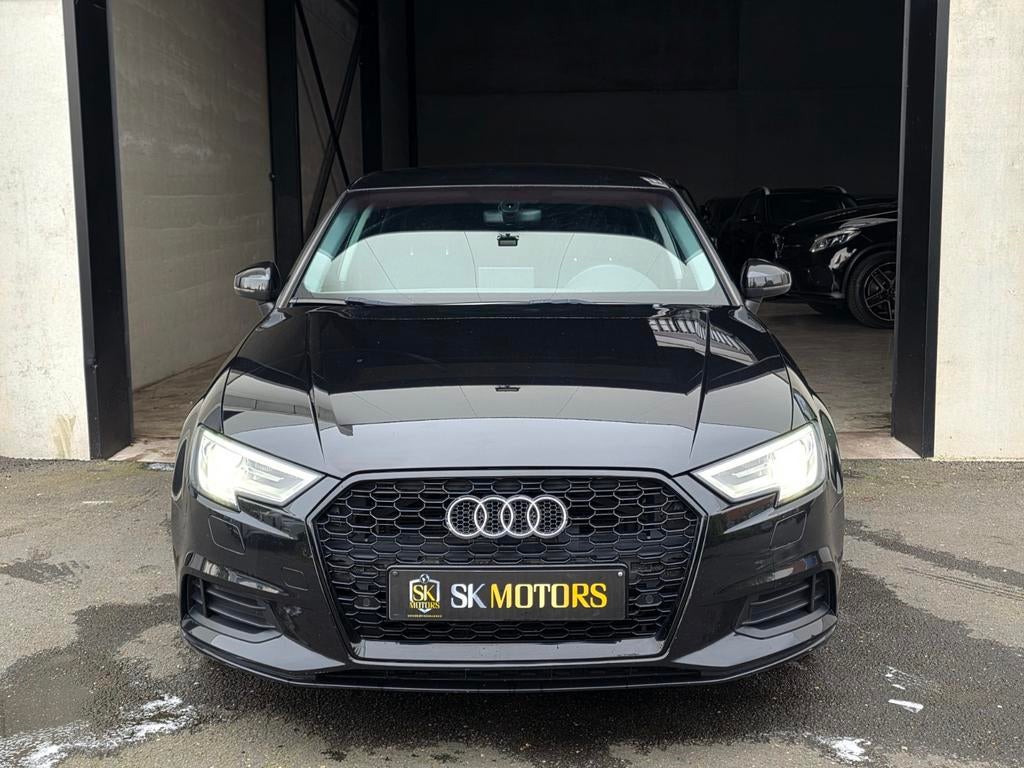 A3 2019 1.5TFSI 150PK Black-Line €230 BIV LED Navi Garantie, Auto's, Voorwielaandrijving, Stof, 1498 cc, 4 cilinders