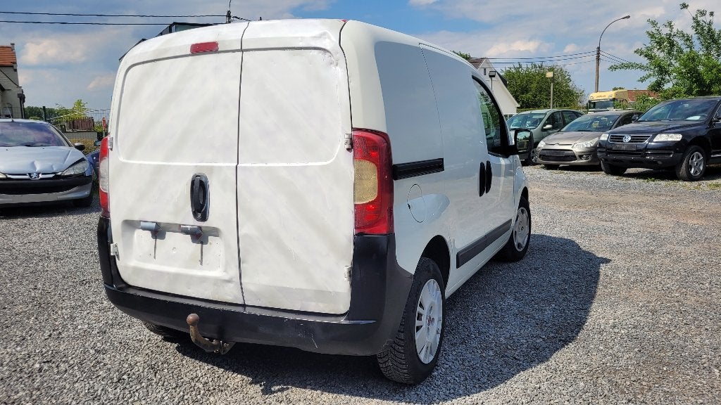 fiat fiorino 1.3jtd GEKEURD AIRCO TREKHAAK BTW WAGEN 2010, Voorwielaandrijving, Stof, 4 cilinders, Wit