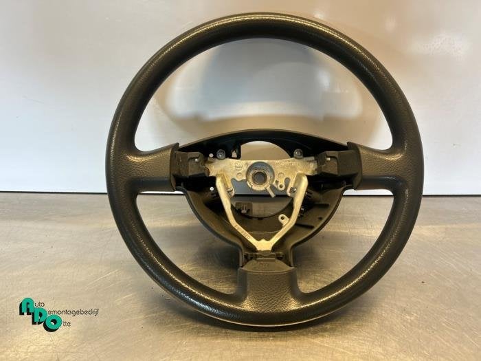 Volant d'un Daihatsu Sirion (Sirion 2 05-), Daihatsu, -, 3 mois de garantie, Utilisé